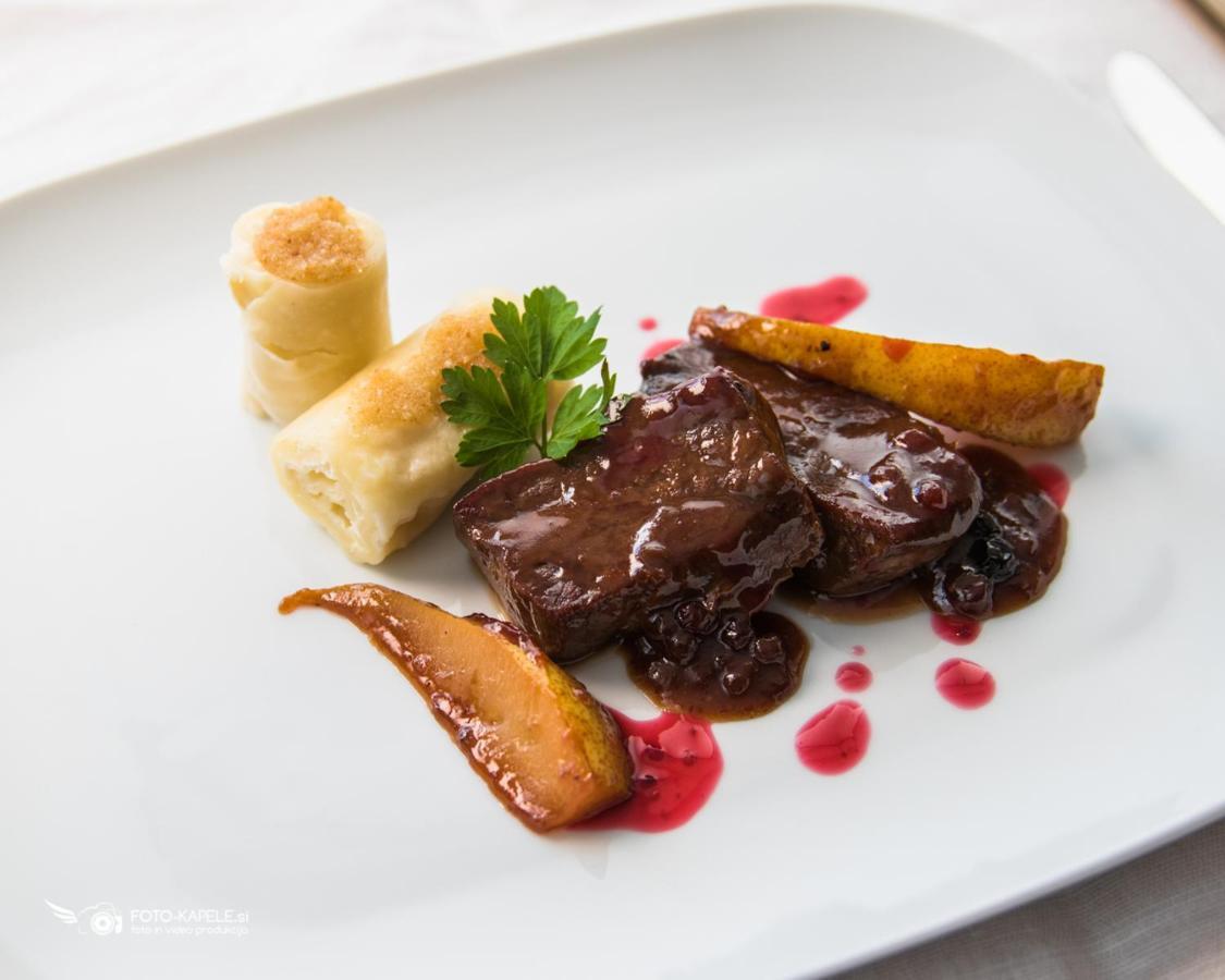 Ranch Marina Hotel Koce Ngoại thất bức ảnh
