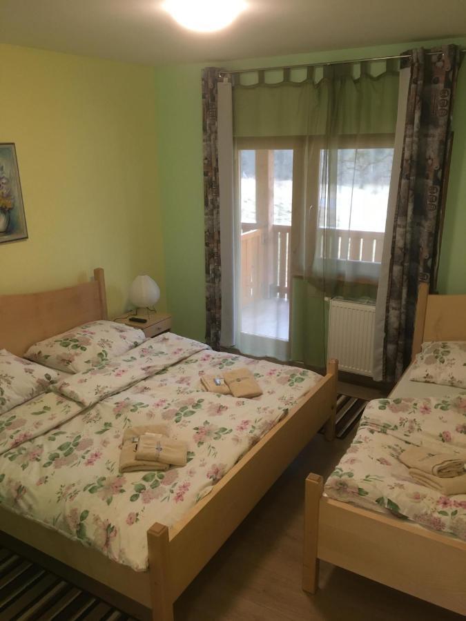 Ranch Marina Hotel Koce Ngoại thất bức ảnh