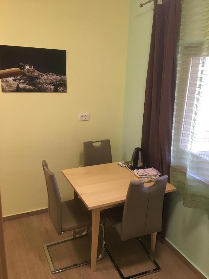 Ranch Marina Hotel Koce Ngoại thất bức ảnh