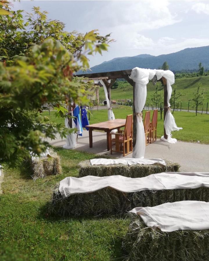 Ranch Marina Hotel Koce Ngoại thất bức ảnh